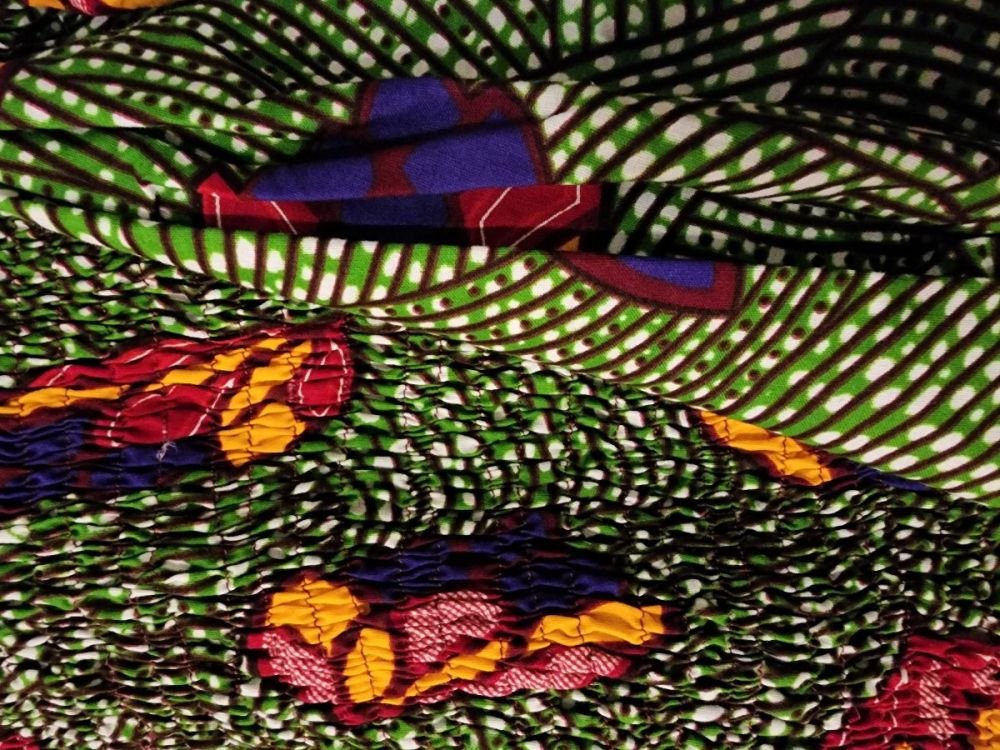Printed Peplum Stretch Top with Puff Sleeves - Image 4